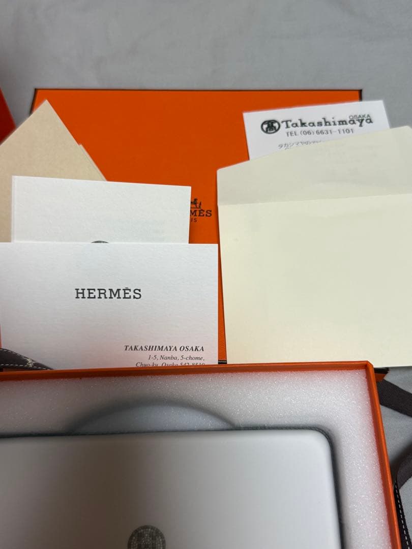 新品国内正規品 HERMES トレー 〈モザイク 24〉 プラチナ PM 皿