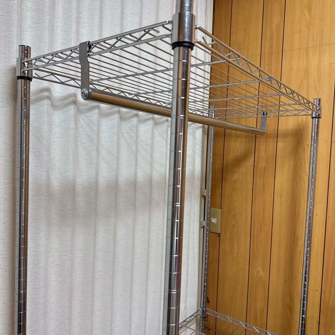 メタルラック　送料込み　4枚板　ハンガーポール　キャスター付き　ポール径25mm