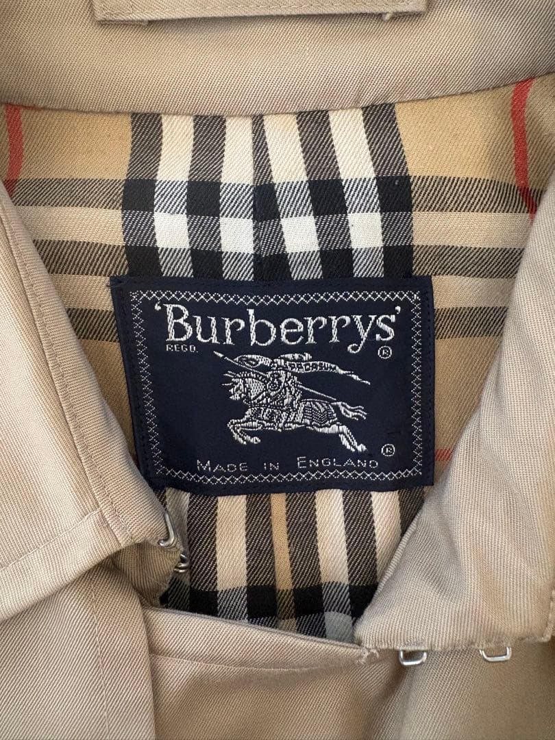 Burberry ベージュ ダブルブレスト トレンチコート