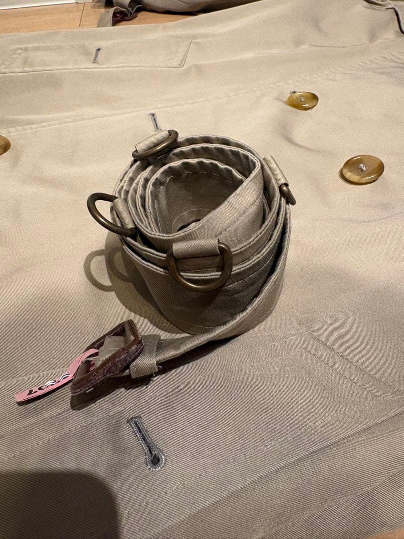 Burberry ベージュ ダブルブレスト トレンチコート