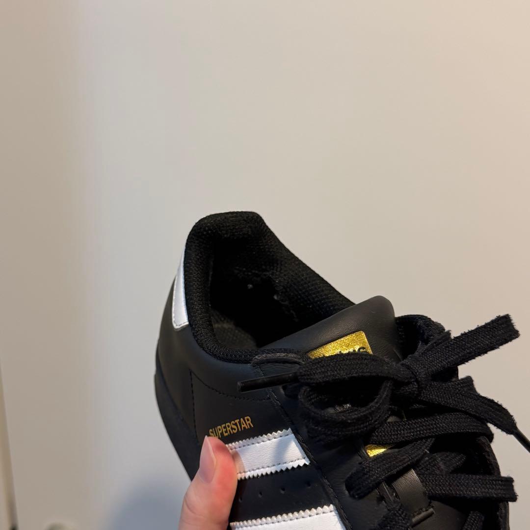 adidas SUPERSTAR ブラック/ホワイト