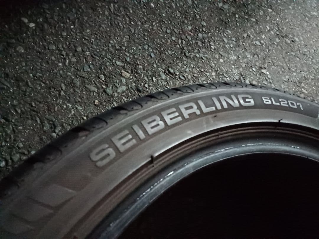 【送料無料】225/40R18 2本　ばり山　セイバーリング　ブリヂストン