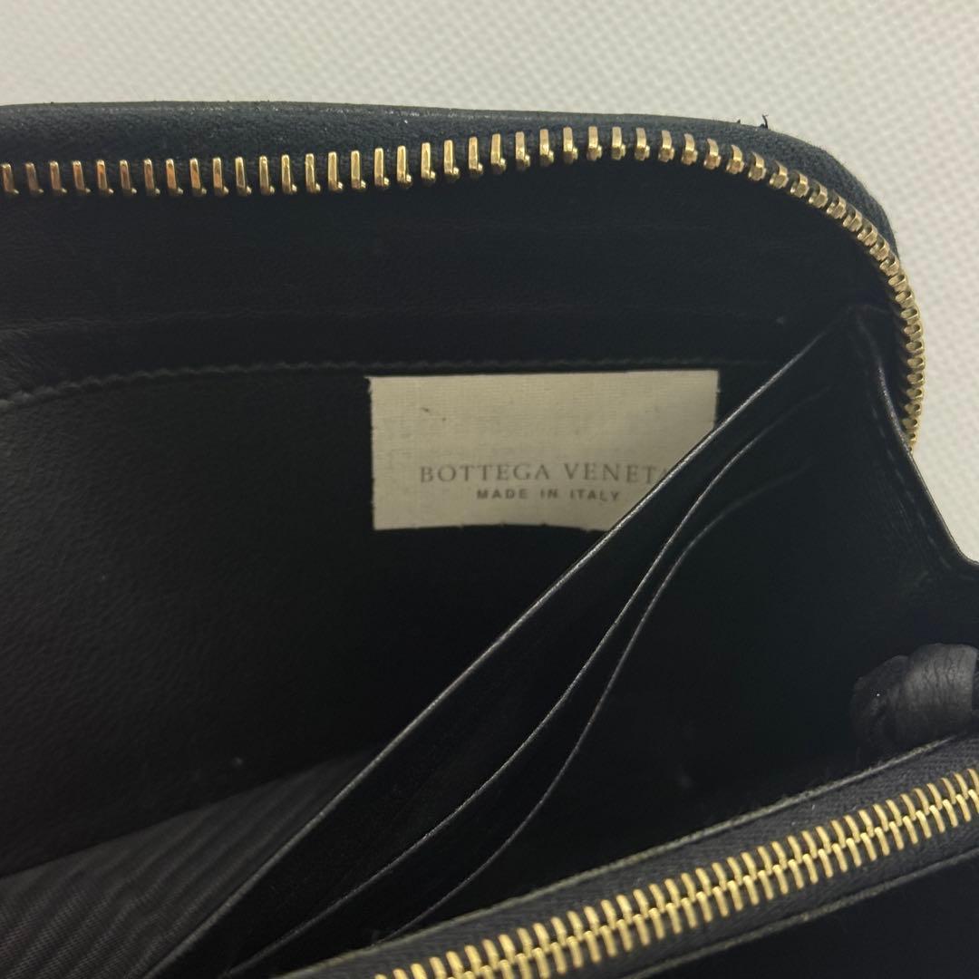 美品　ボッテガヴェネタ　ラウンドファスナー長財布　イントレチャート　黒　レザー