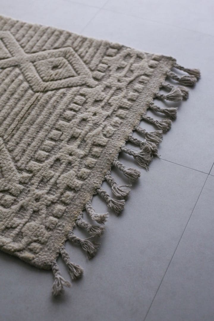 110×62 モロッコ　ベニワレン　新品　ウール　生成り　ホワイト