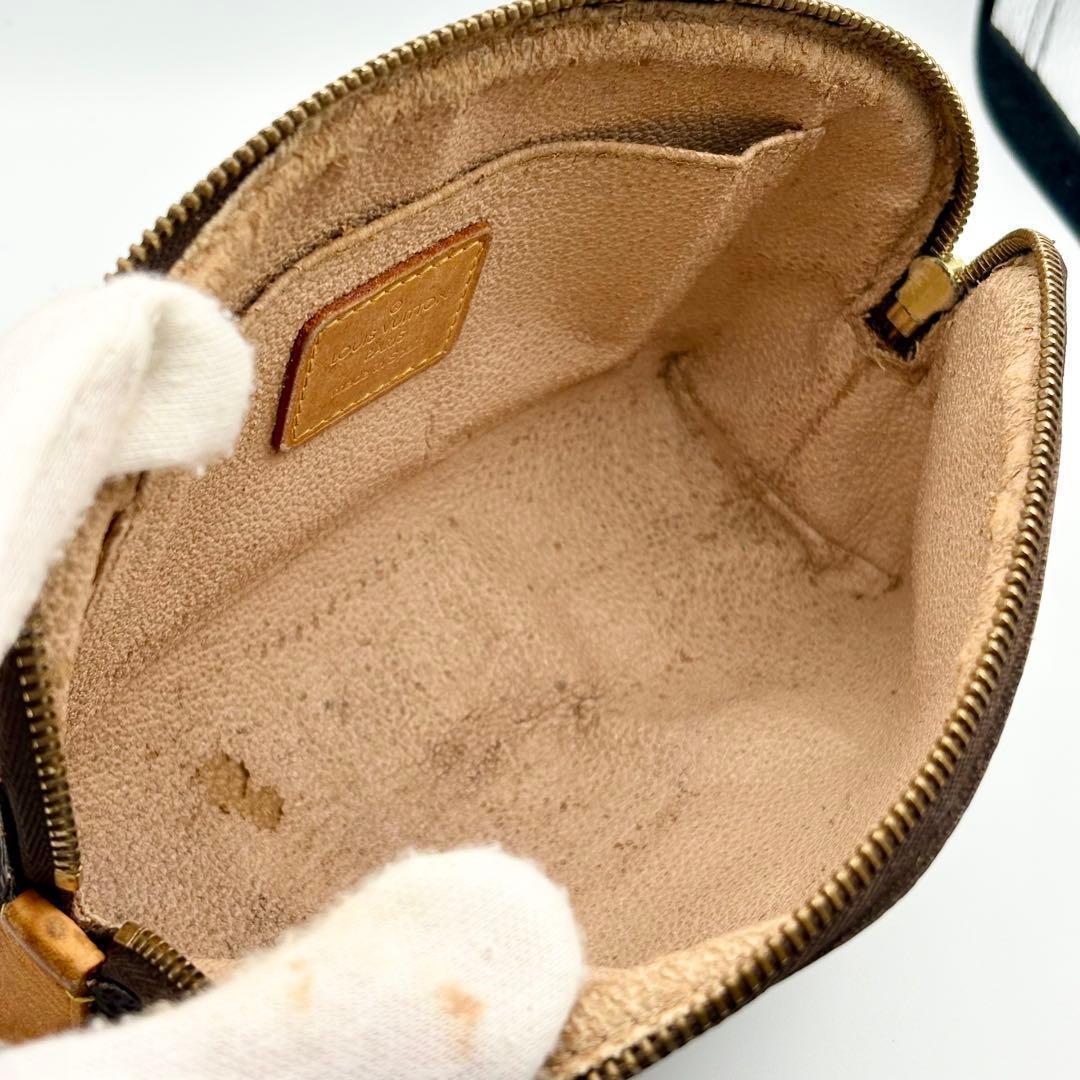 ルイヴィトン ポシェット・コスメティック PM モノグラム　箱　保存袋　紙袋付属