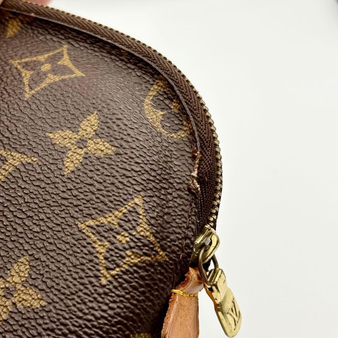 ルイヴィトン ポシェット・コスメティック PM モノグラム　箱　保存袋　紙袋付属