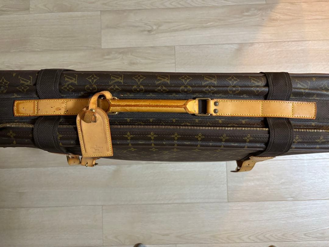 ルイヴィトン モノグラム サテライト 70