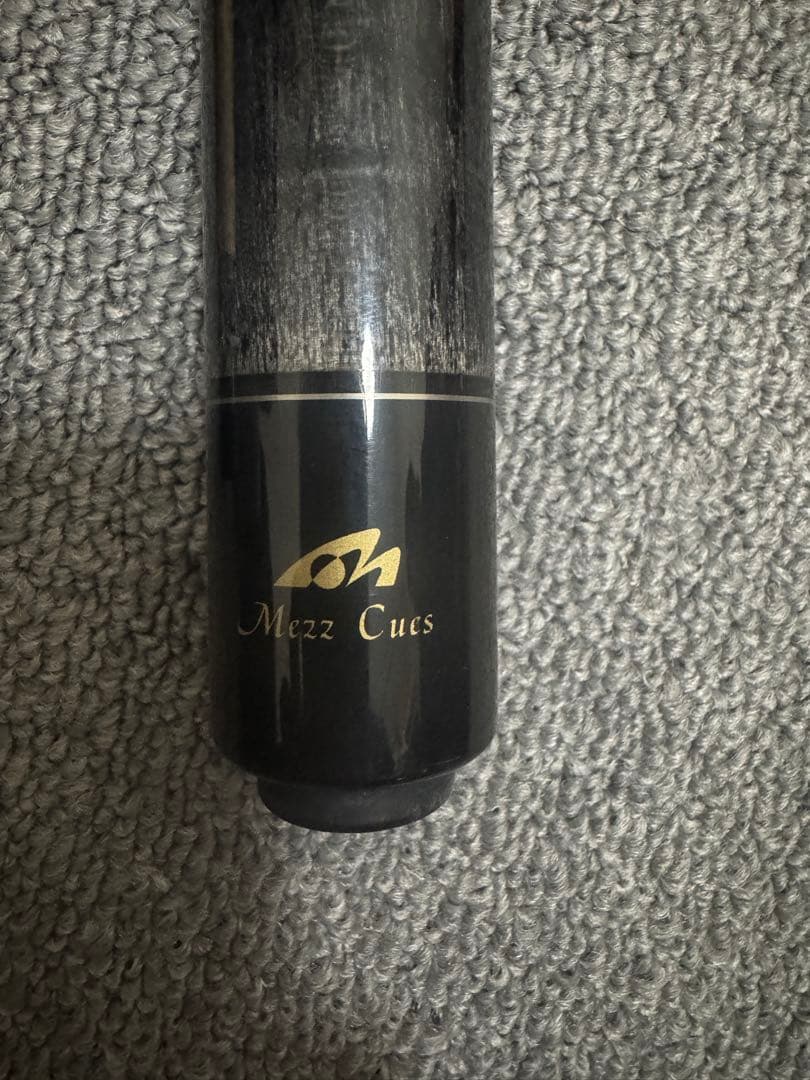 Mezz Cues ビリヤードキューセット ケース付き