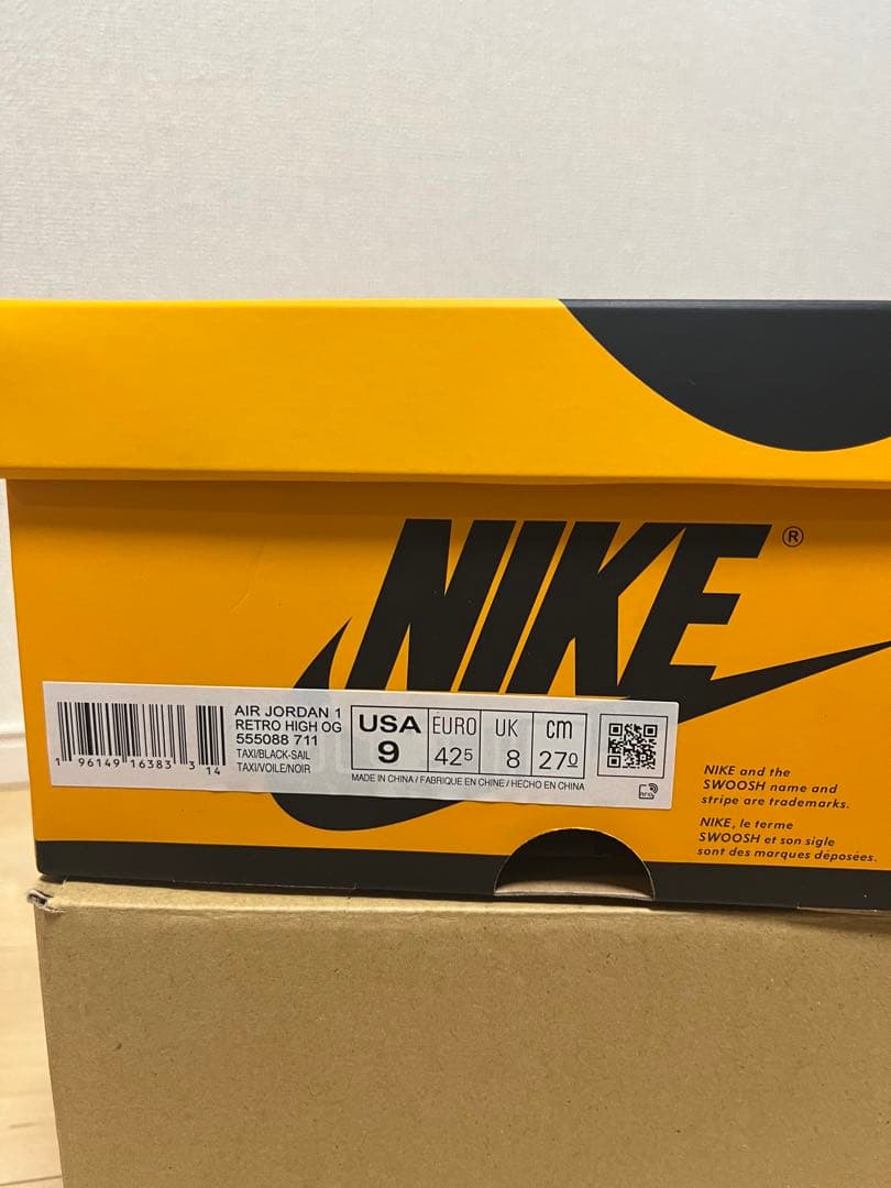 靴 Nike Air Jordan 1 Retro High OG Taxi