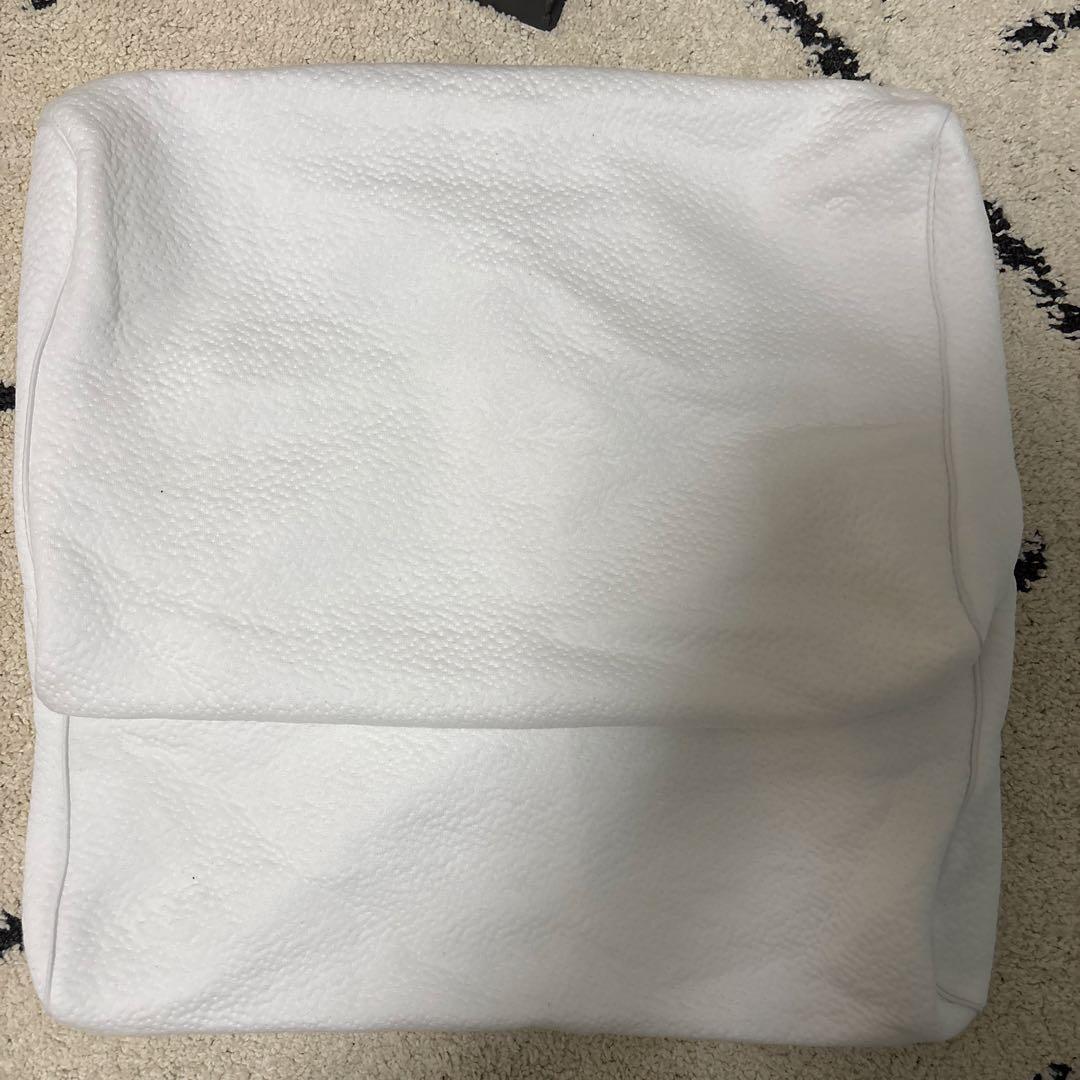 【美品】ヒツジのいらない枕 至極　カバー２つ付き