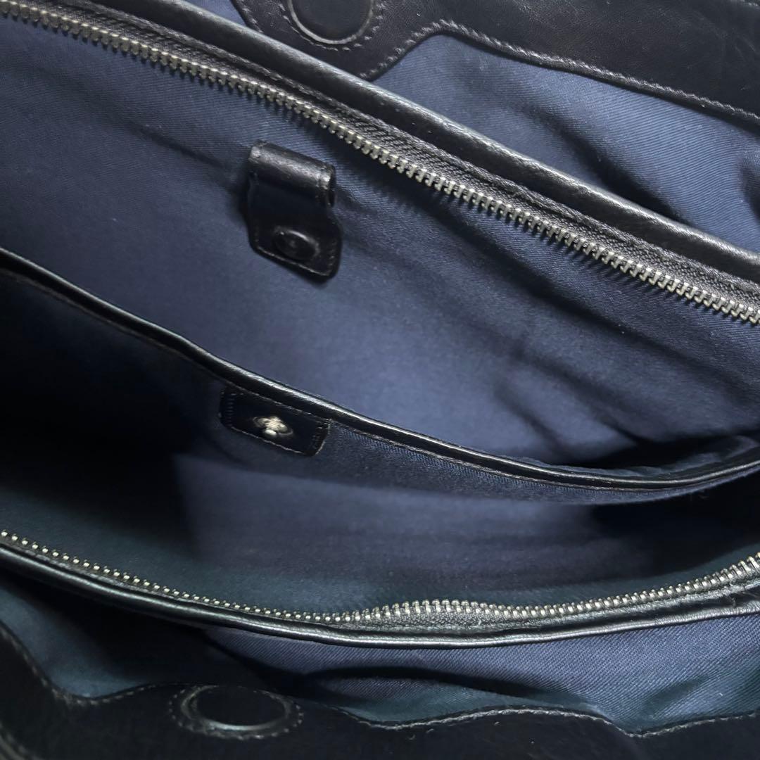 【希少】Pid トートバッグ A4可能 ブラック 撥水 革 チャーム付　肩掛け