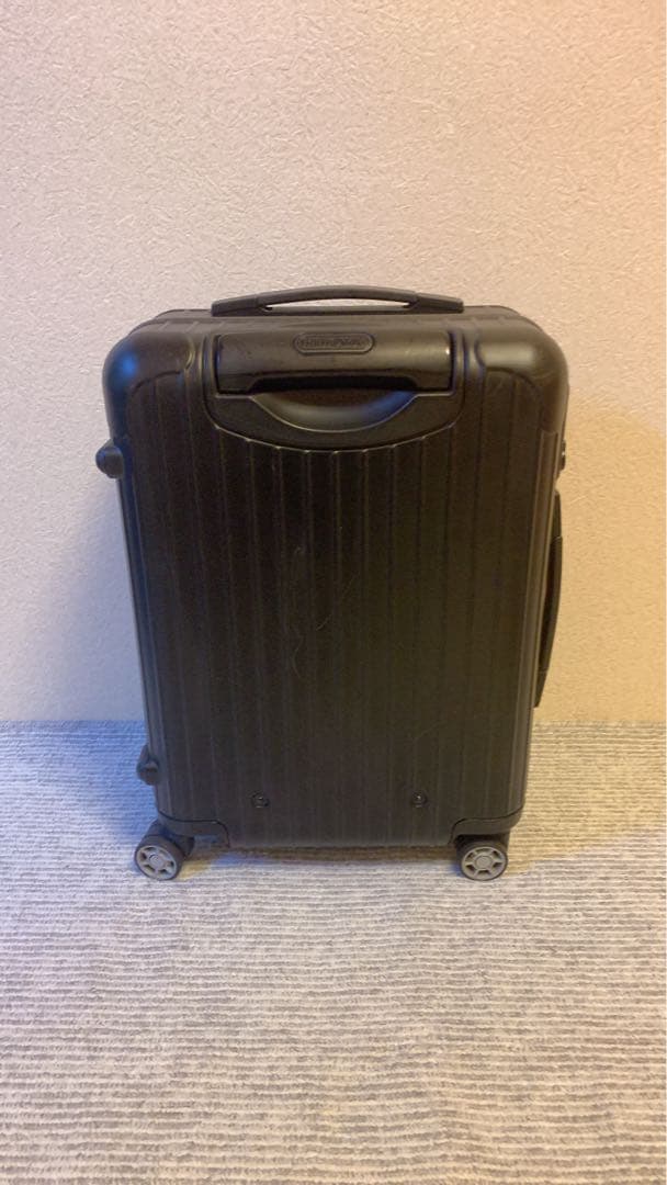 本物 RIMOWA リモワ サルサ　4輪 マットブラック 32L 機内