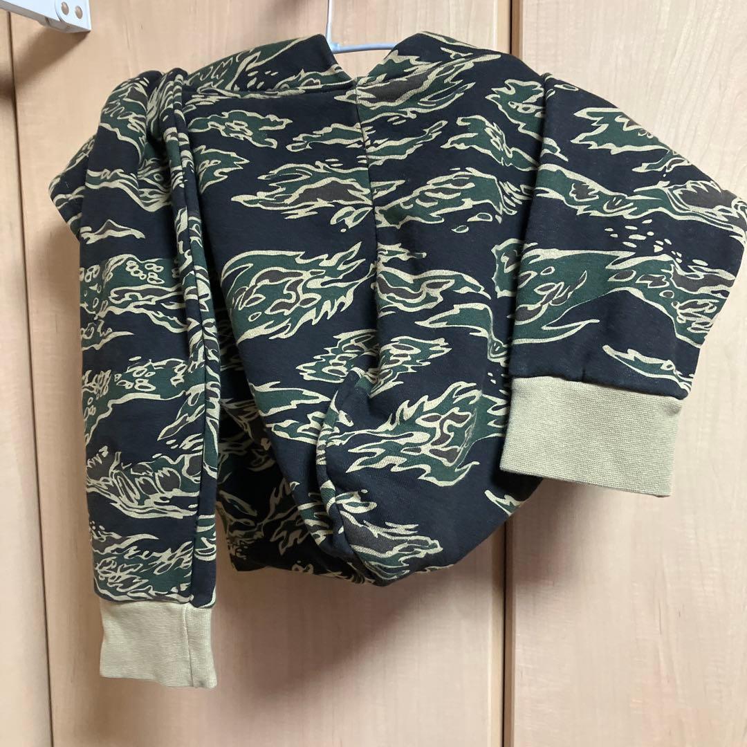 PHENOMENON/フェノメノン　フーディマフラー　タイガーカモ