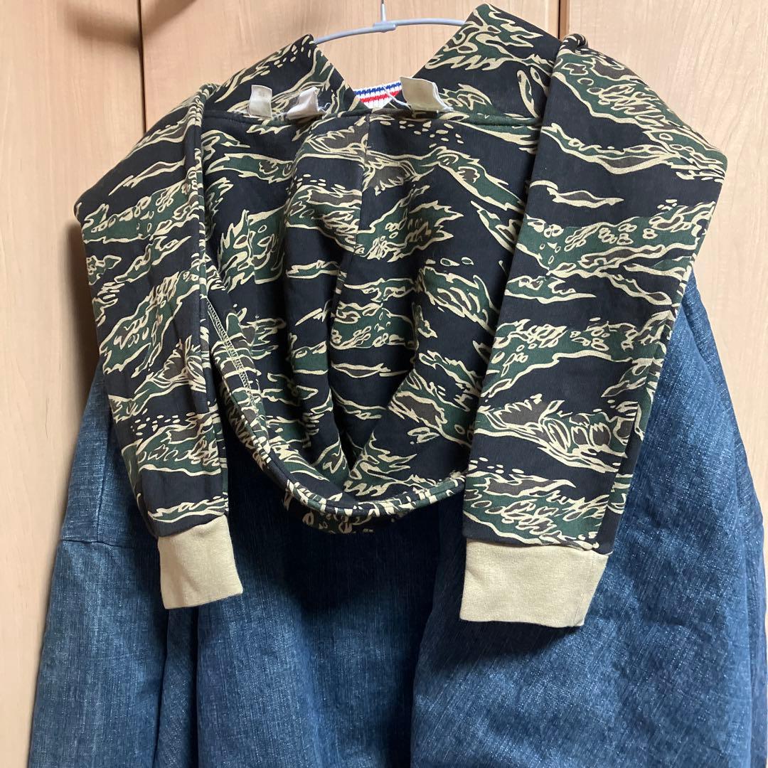 PHENOMENON/フェノメノン　フーディマフラー　タイガーカモ