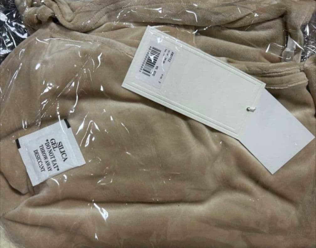 【新品未開封】『andmary 』Ruth velour tops beige