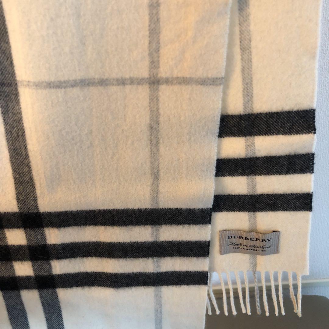 マフラー　バーバリー