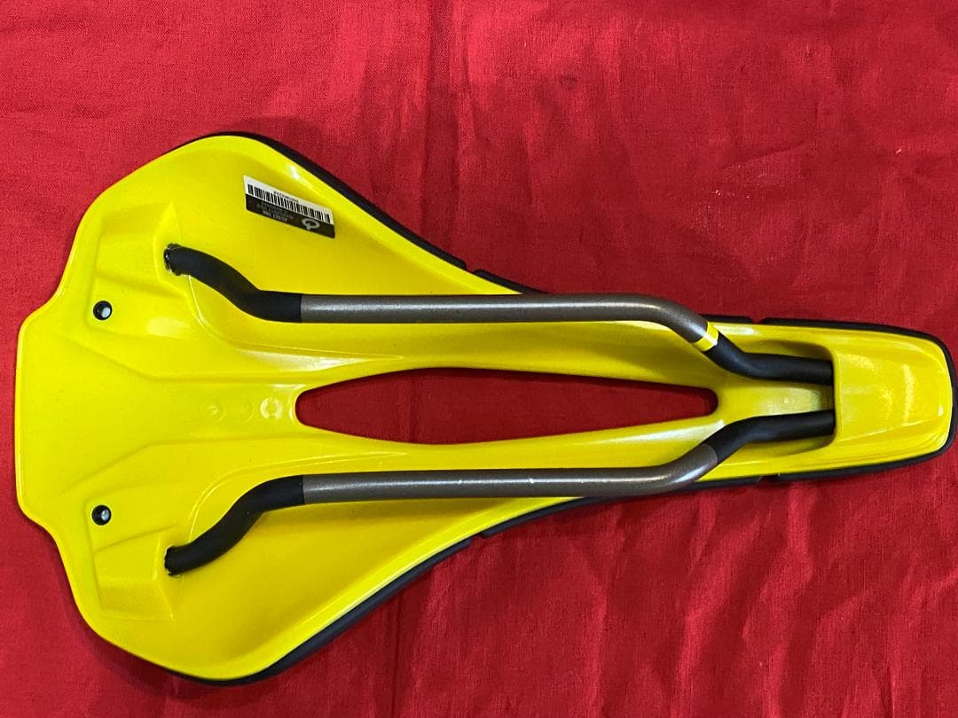 prologo Scratch M5 サドル チタンレール　美品