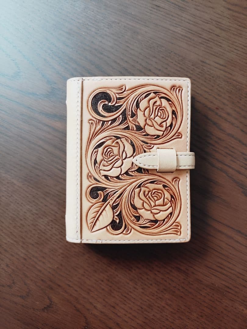 薔薇のシステム手帳　ミニ6 　革カービング