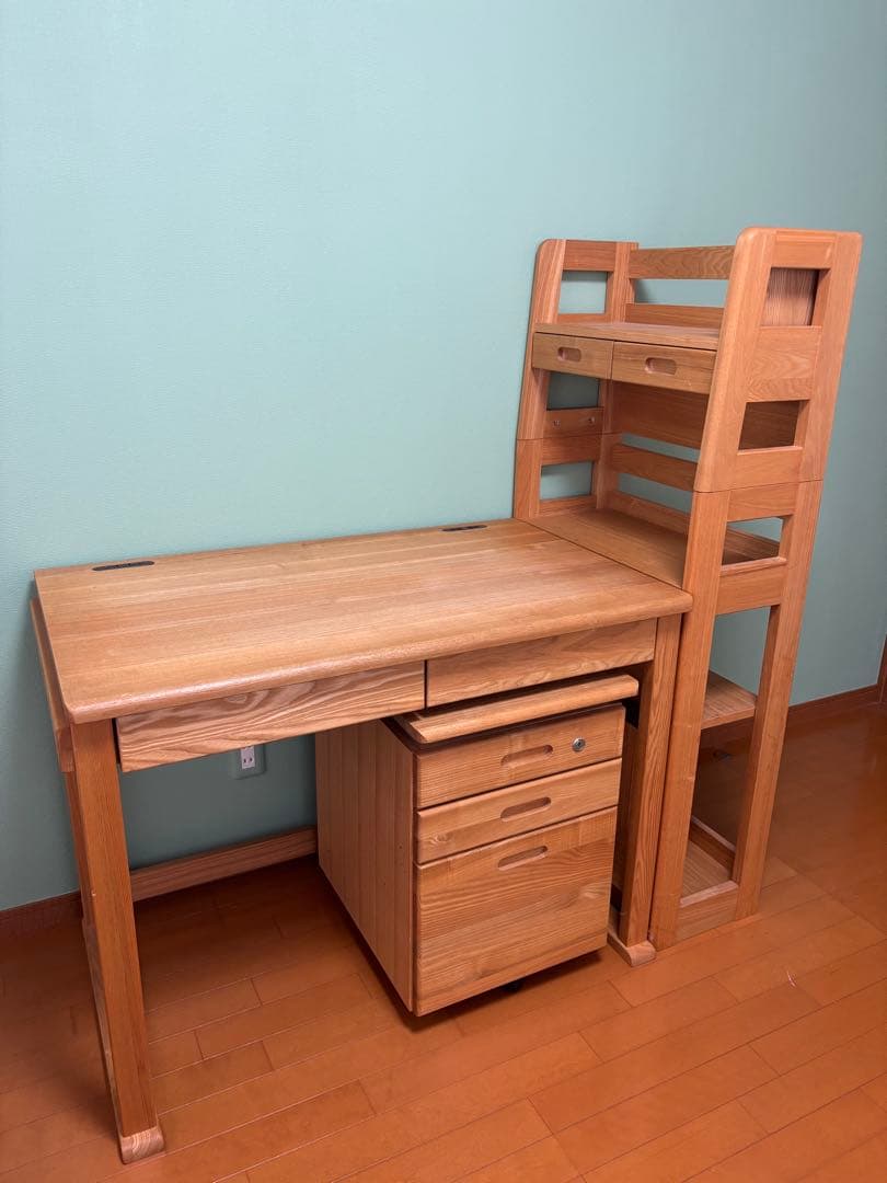 【引き取り限定　滋賀県】学習机