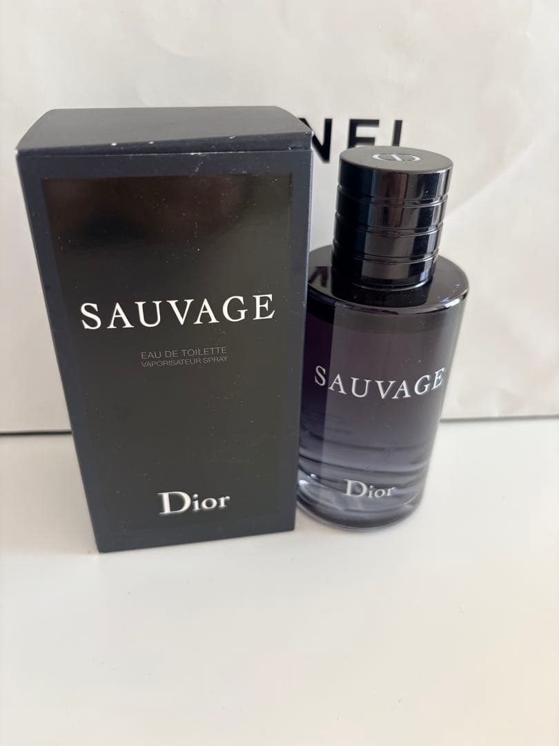 香水(男性用) Dior Sauvage Eau de Toilette 100ml