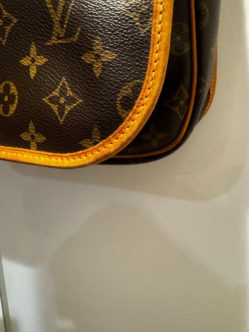 LOUIS VUITTON ボスフォールGM