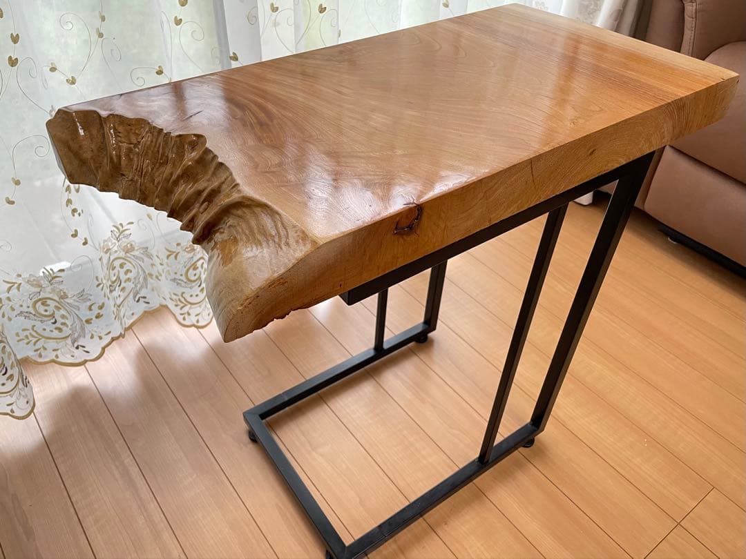 nn　一枚板　欅（けやき）　サイドテーブル　コーヒーテーブル