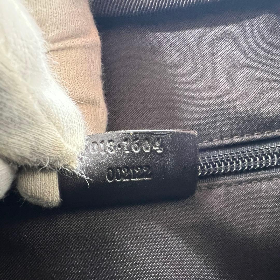 【美品】グッチ ショルダーバッグ GG キャンバス ボックス