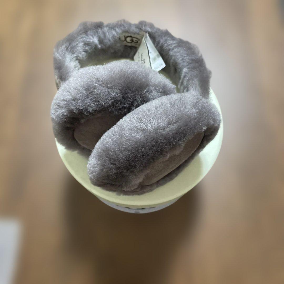 UGG Bluetoothイヤーマフ グレージュ