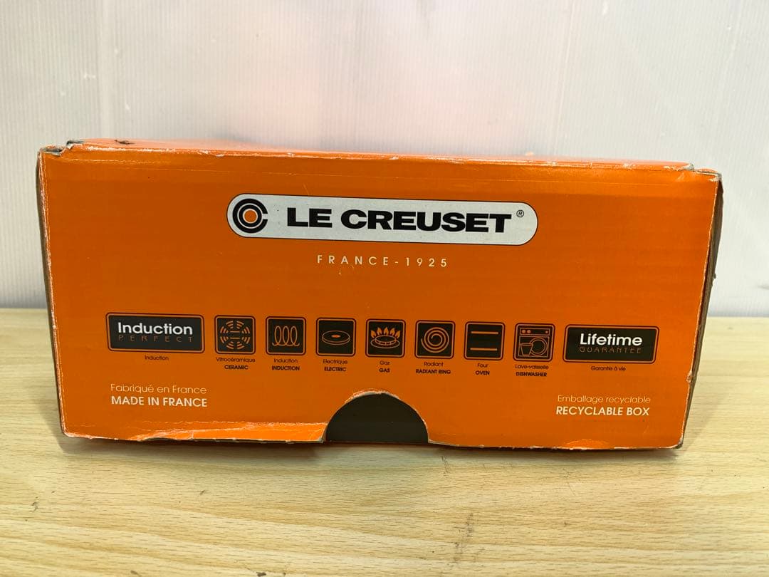 【未使用】ル・クルーゼ 両手鍋 MM70527-9