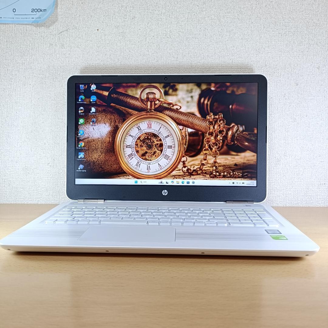 ノートPC Windows11 Core i7 SSD メモリ16GB HP 白