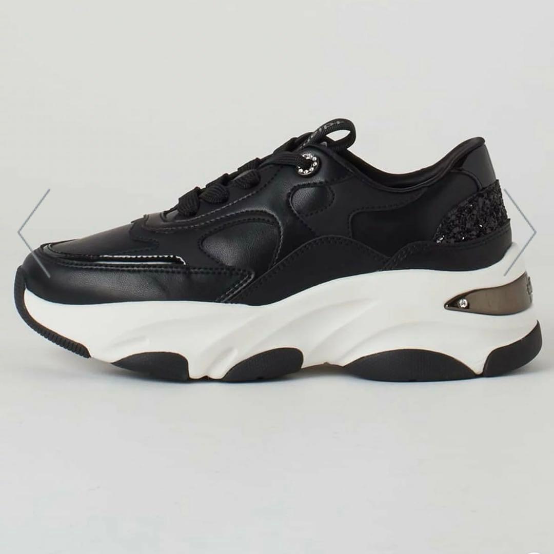 +diana 【軽量】厚底ダッドスニーカー プラスダイアナ 23.5