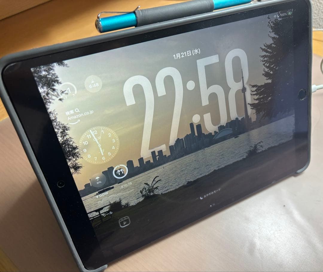 iPad Air(第3世代, 256GB) （ケース+タッチペン+充電器×3付）