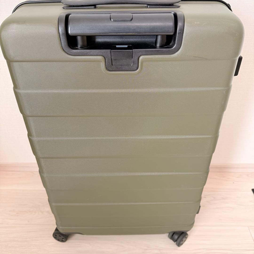美品　無印良品 MUJI バーを自由に調節できる　ハードキャリーケース　62L