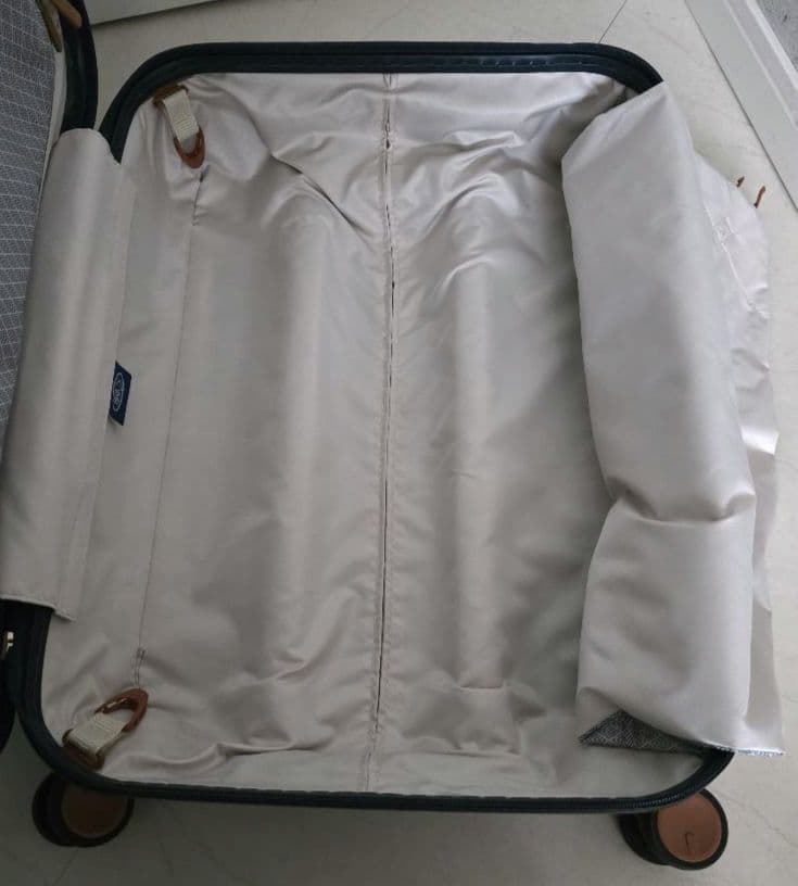 brics ブリックス ベラージオ USBポート付き スーツケース