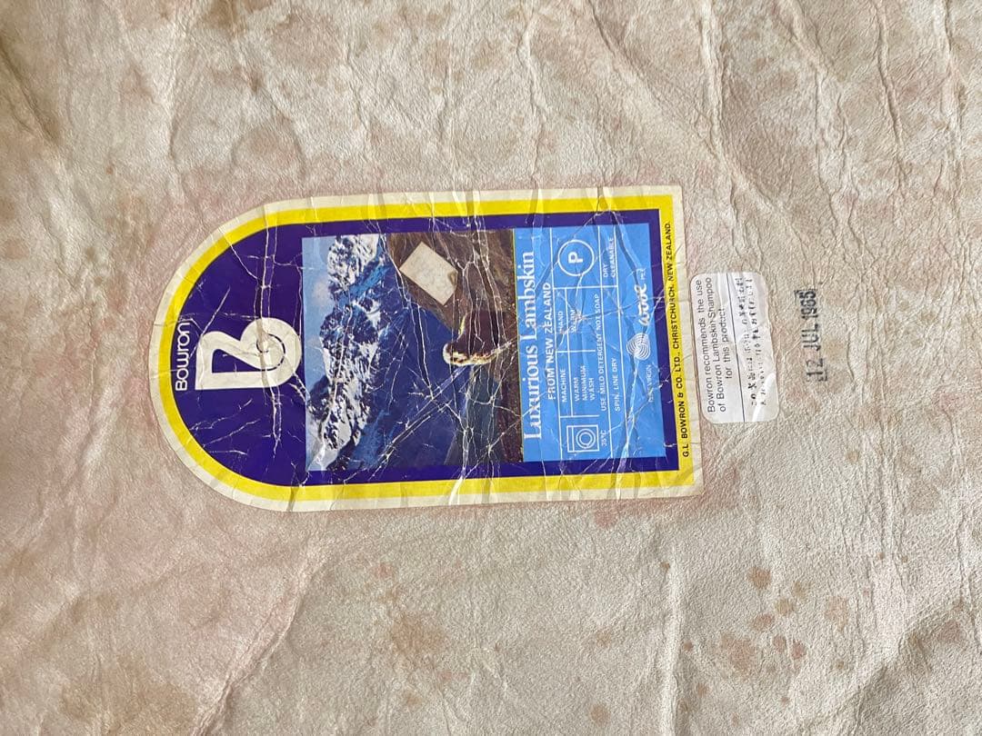 BOWRON（ボーロン）ラムスキン ムートンラグ　ニュージーランド製