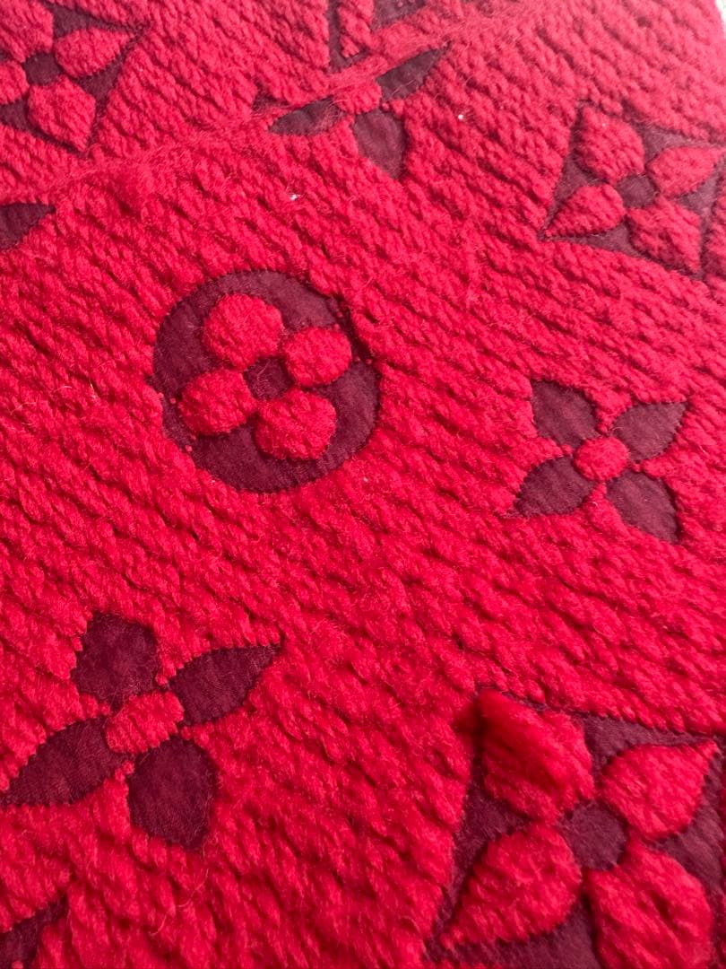 ルイヴィトン エシャルプ ロゴマニア マフラー ルビー レッド M72432