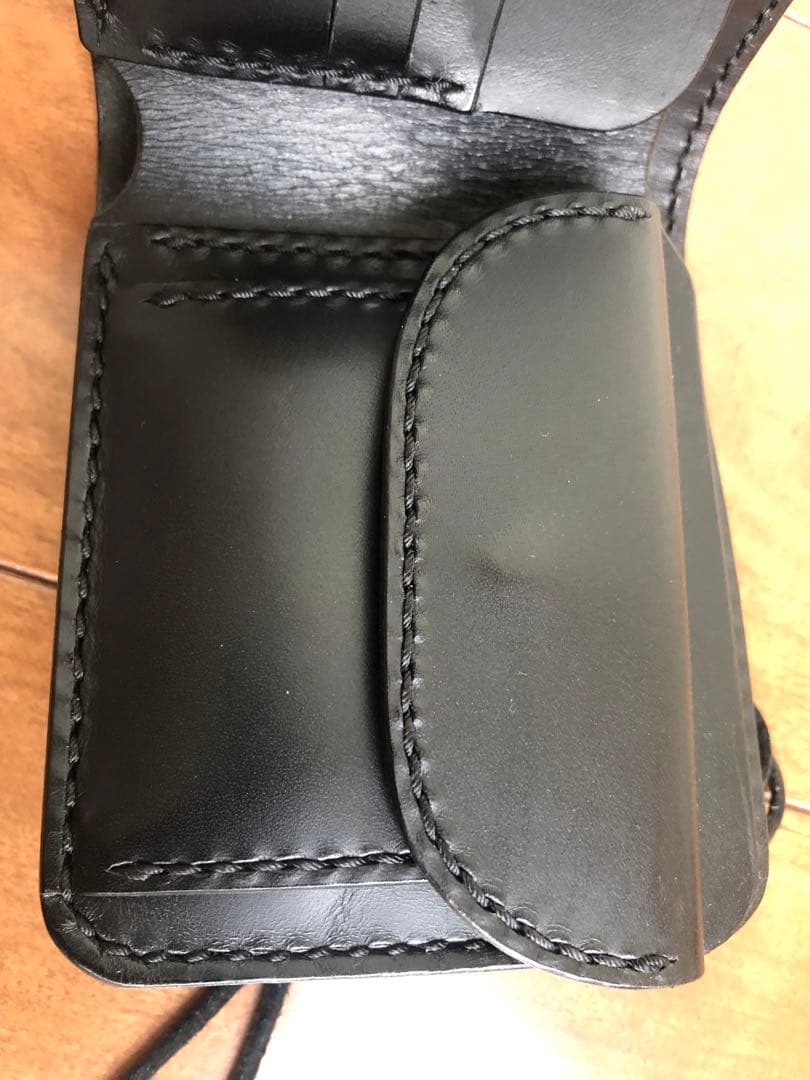 ビーズ屋公ちゃん サドルバタフライウォレット Bタイプ 黒　状態良好