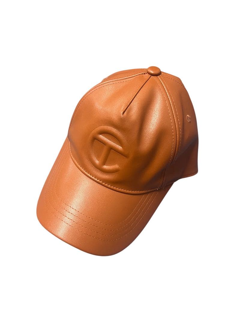 TELFAR レザーキャップ