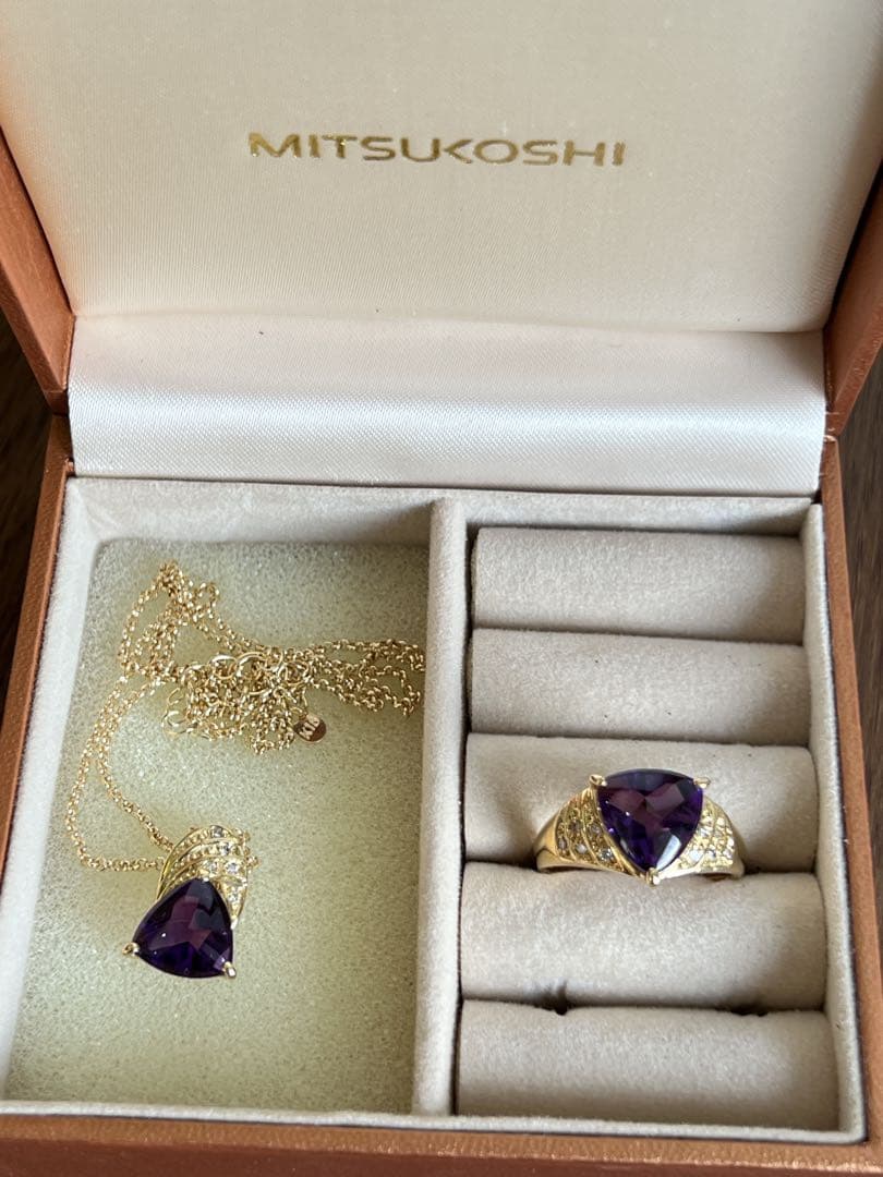 銀座三越　K18 アメジスト　ダイヤ　リング　ネックレスセット
