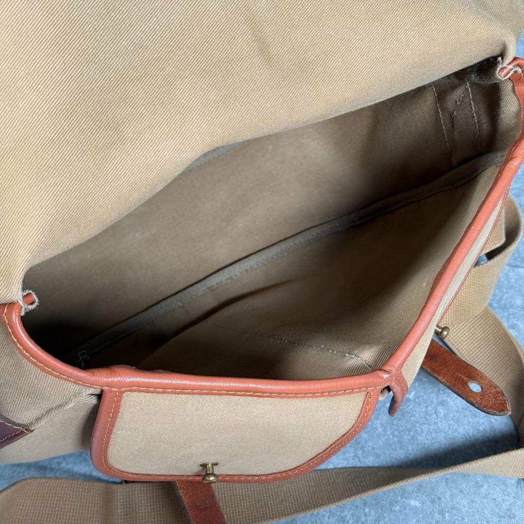 大人気 ブレディ アリエルトラウト メッセンジャーバッグ キャンバス ベージュ