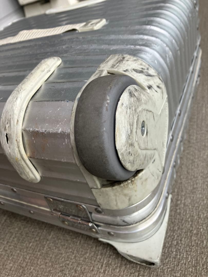 リモワ トパーズ ビジネストロリー 2輪 / Rimowa