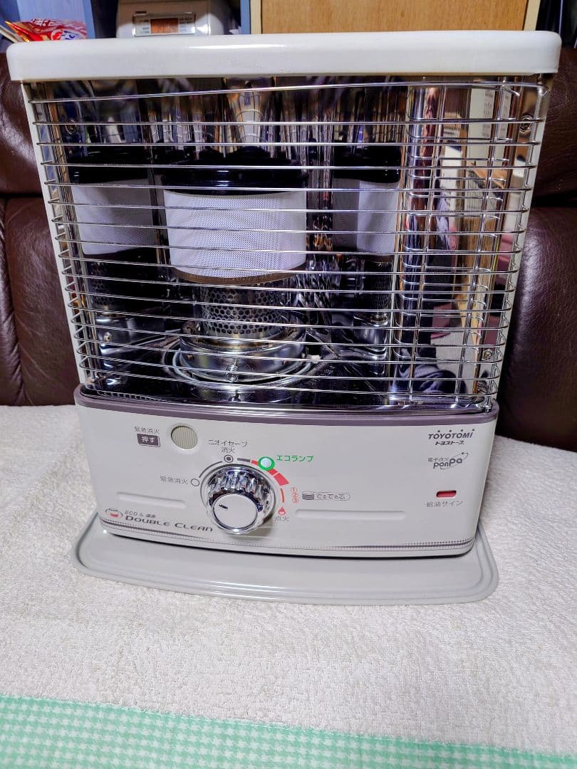 とても良い状態ですトヨトミ石油ストーブ。