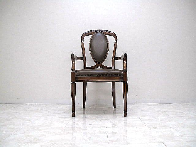 マルニ木工「ブリタニア」英国クラシック様式ダイニングチェア　　椅子　アームチェア