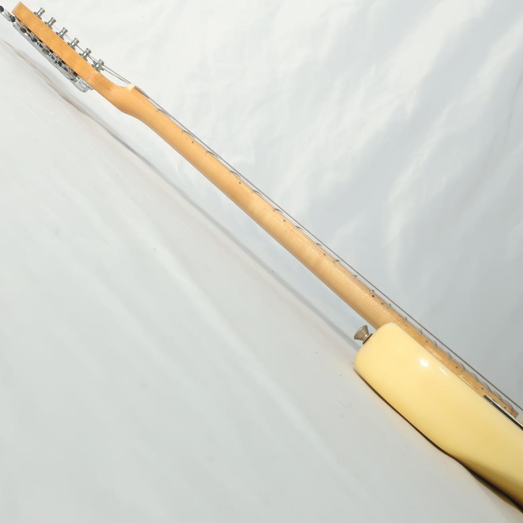 Founder ELECTRIC CUSTOM ストラトタイプ エレキ 弦交換済