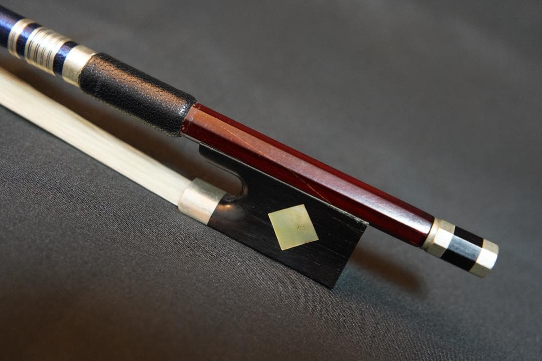 ペーパームーン様　バイオリン　フェルナンブーコ　弓　4/4　シルバー＆シルク