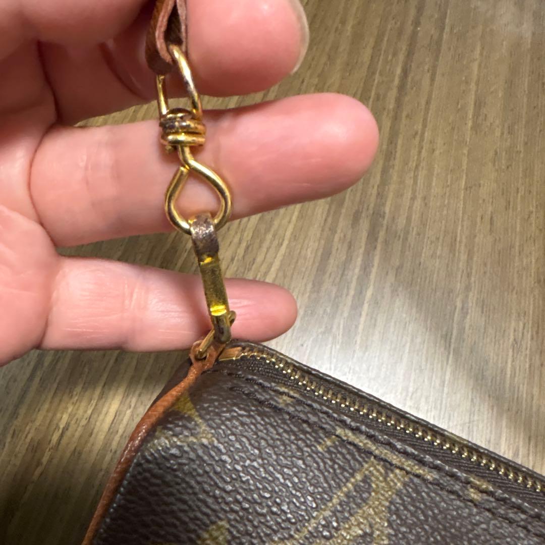 Louis Vuitton ルイヴィトン　モノグラム　パピヨン　ポーチ