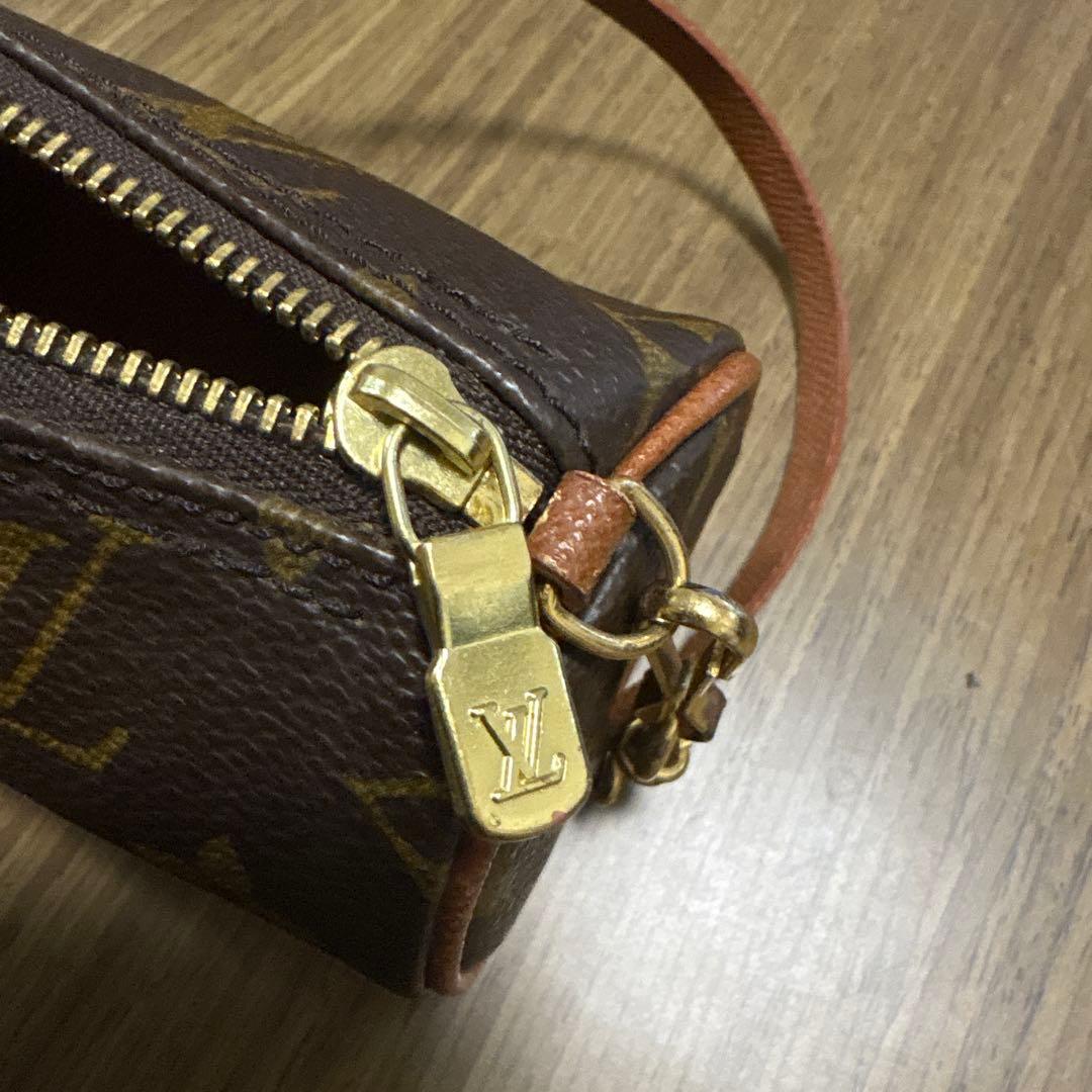 Louis Vuitton ルイヴィトン　モノグラム　パピヨン　ポーチ
