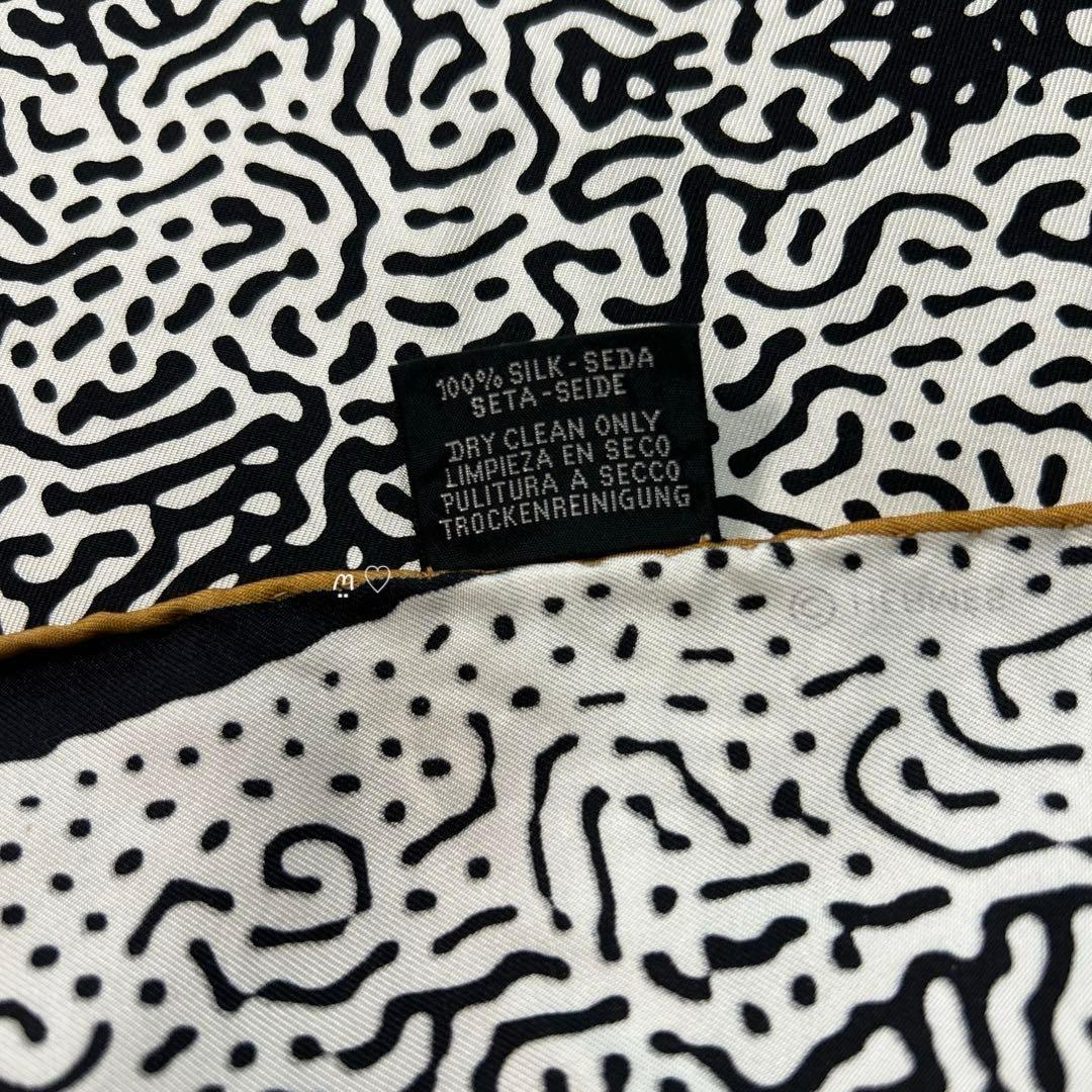 HERMESエルメス　円形シルクスカーフ　クレールドゥリュンヌ　月光　ペガサス