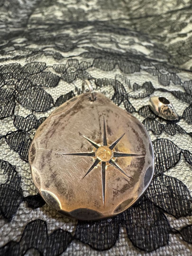 goro's (ゴローズ) 印台ズレ たたき大OLDメタル&ゴローズ刻印ビーズ