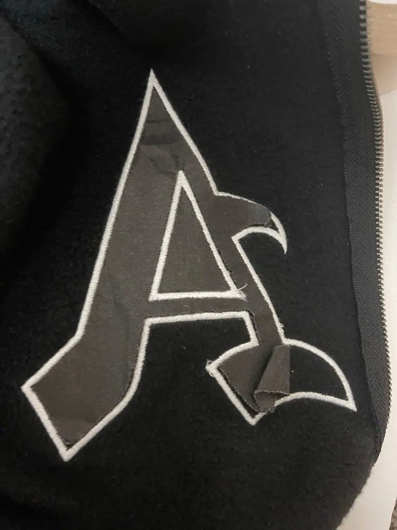 Born x Raised LAジップアップフーディ　Lサイズ